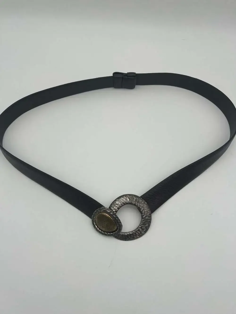 Chico's Black Genuine Leather Adjustable Belt Textured Silver Gold-Tone Buckle